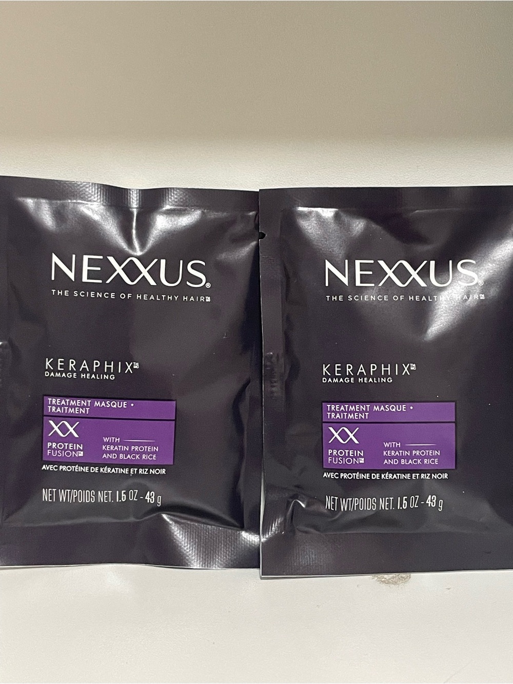 Nexxus Keraphix Treatment Masque - Black with Purple Panel